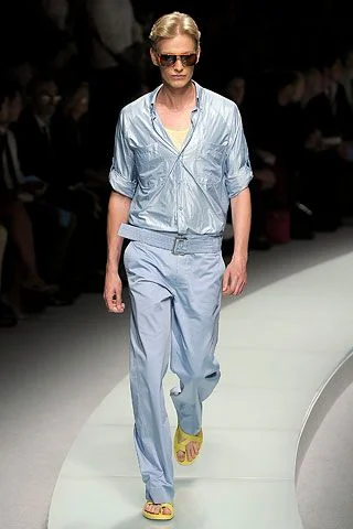 Look 18
